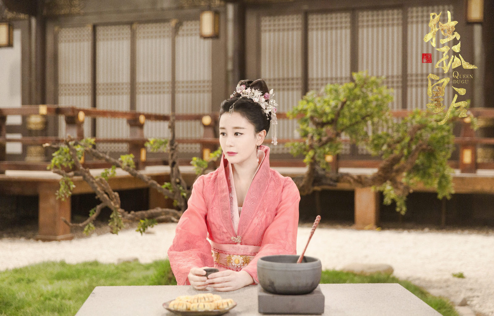 代言德芙的女星,邓紫棋和杨逾越还好,看到关晓彤:经典永流传:MK电竞(图3) MK电竞